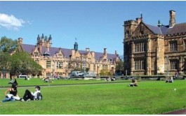 英国伦敦城市大学论文代写：保健服务