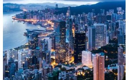 美国克拉克大学essay代写：Urbanization
