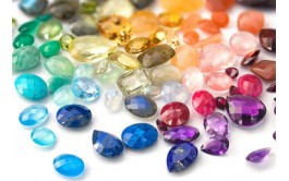 美国乔治亚大学论文代写：The usage of jewelry